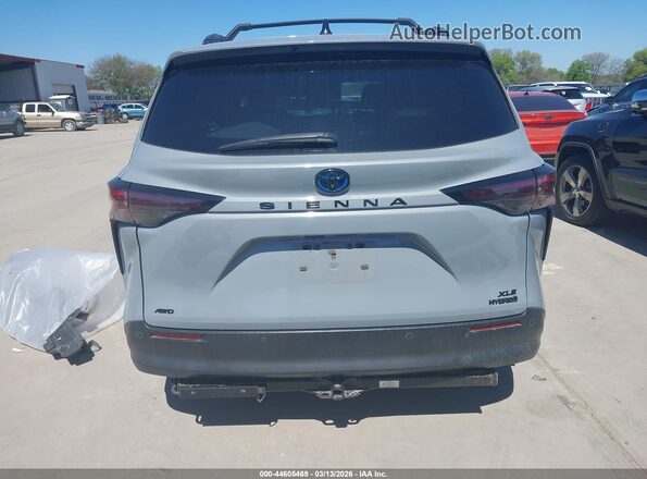 5TDCSKFC4PS091480 2023 TOYOTA SIENNA Silver 