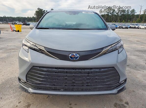 5TDCSKFC5RS117605 2024 TOYOTA SIENNA Gray Вид спереду