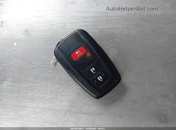 5TDCZRAH7MS078452 2021 TOYOTA HIGHLANDER Белый Вид панели приборов