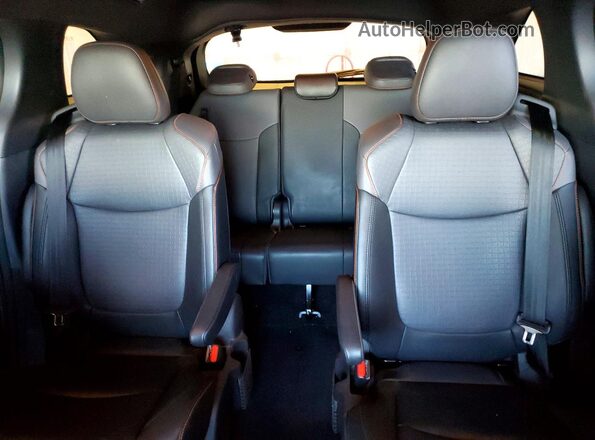 5TDDRKEC1MS040337 2021 TOYOTA SIENNA Gray Rear seats view