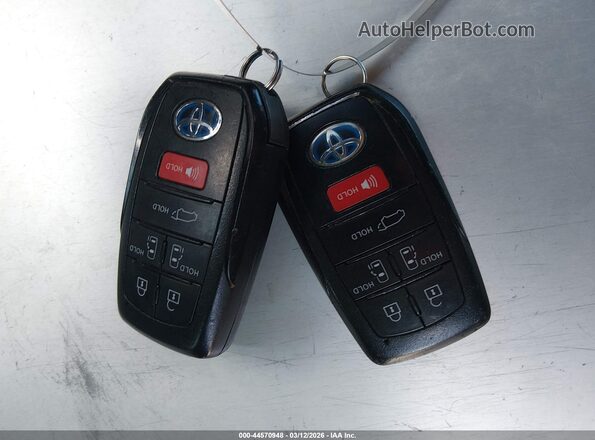 5TDDRKEC1MS056666 2021 TOYOTA SIENNA Red Widok deski rozdzielczej