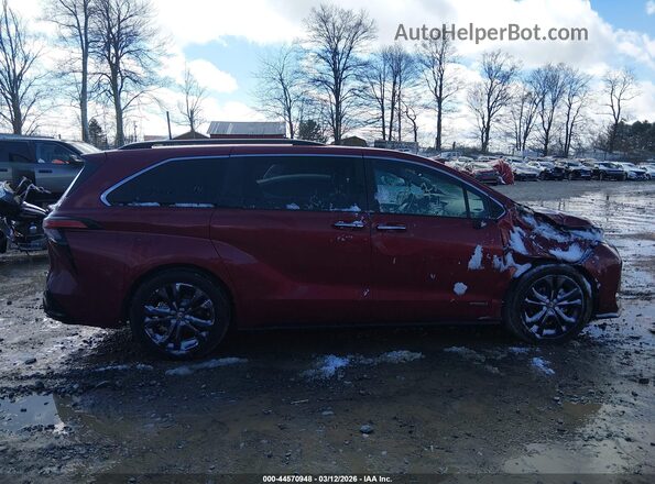 5TDDRKEC1MS056666 2021 TOYOTA SIENNA Red Widok wnętrza z tyłu