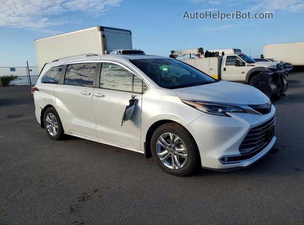 5TDESKFC1NS061875 2022 TOYOTA LIMITED White Front right