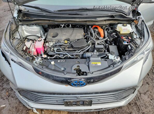 5TDESKFC2PS085928 2023 TOYOTA SIENNA Silver Engine compartment view