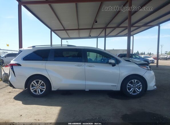 5TDESKFC5MS002892 2021 TOYOTA SIENNA White Սալոնի հետևի տեսք