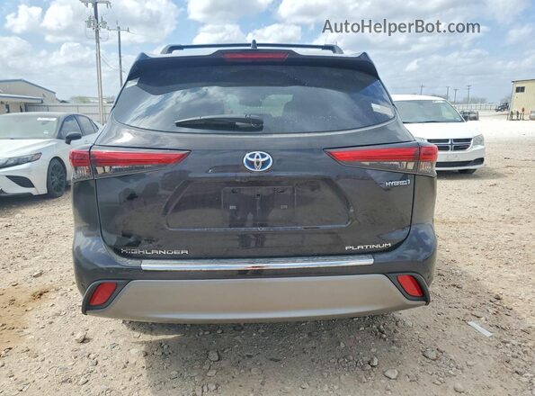 5TDFARAHXNS014623 2022 TOYOTA HIGHLANDER HYBRID Black Հետևի տեսք