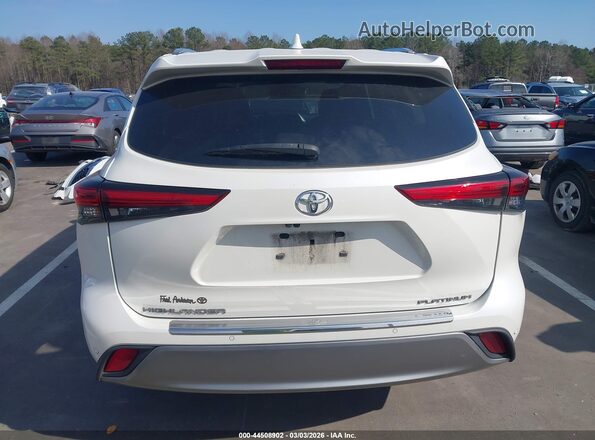 5TDFZRAH3MS072354 2021 TOYOTA HIGHLANDER Белый 