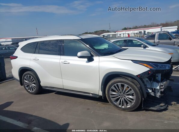 5TDFZRAH3MS072354 2021 TOYOTA HIGHLANDER Белый Панорамный вид салона 360°