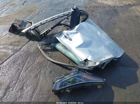 5TDFZRAH9NS126516 2022 TOYOTA HIGHLANDER Silver Widok deski rozdzielczej