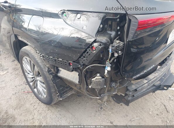 5TDFZRBH2MS073431 2021 TOYOTA HIGHLANDER Black Widok z przodu