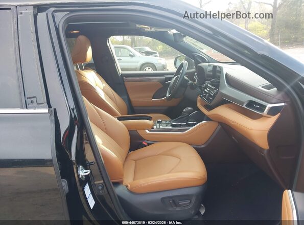5TDFZRBH2MS073431 2021 TOYOTA HIGHLANDER Black Widok wnętrza z przodu