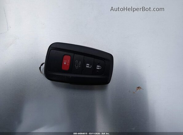 5TDGZRBH2MS551769 2021 TOYOTA LE Silver Առջևի վահանակի տեսք