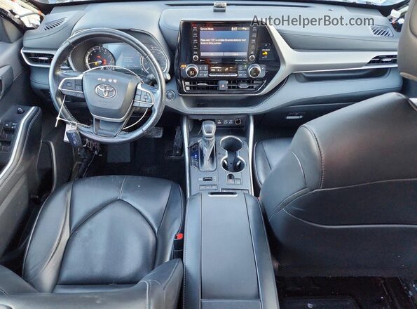 5TDGZRBH4NS204591 2022 TOYOTA LE Black Vista del salpicadero