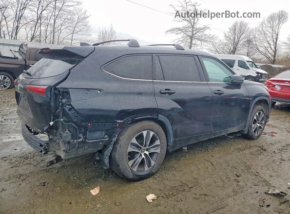 5TDHZRBH8LS503177 2020 TOYOTA LE Black 