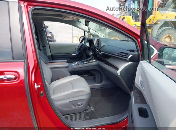 5TDJRKEC4MS064134 2021 TOYOTA LE Бордовый Вид салона спереди