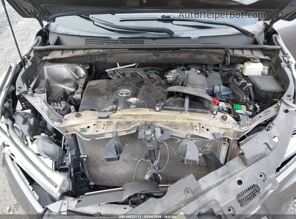 5TDJZRFH1JS534568 2018 TOYOTA LE Gray Vista trasera