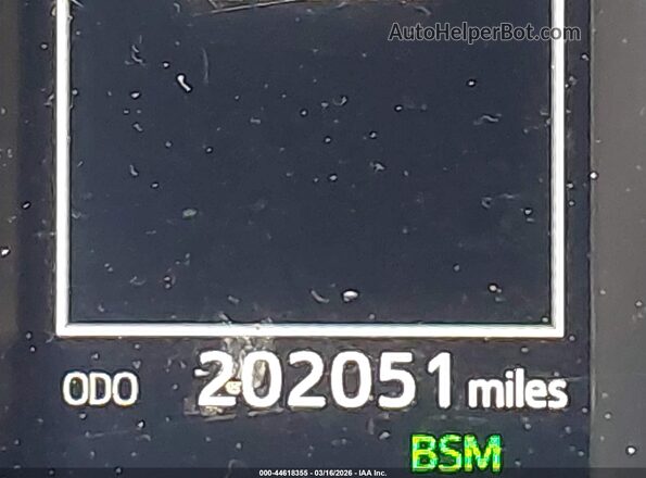 5TDJZRFH2JS892553 2018 TOYOTA LE Серебряный 