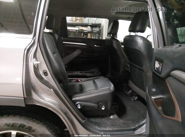 5TDJZRFH2KS563935 2019 TOYOTA LE Серый 