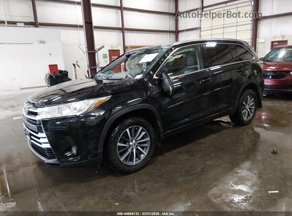 5TDJZRFH3JS541635 2018 TOYOTA LE Black წინა მარცხენა ხედი სამი მეოთხედიდან