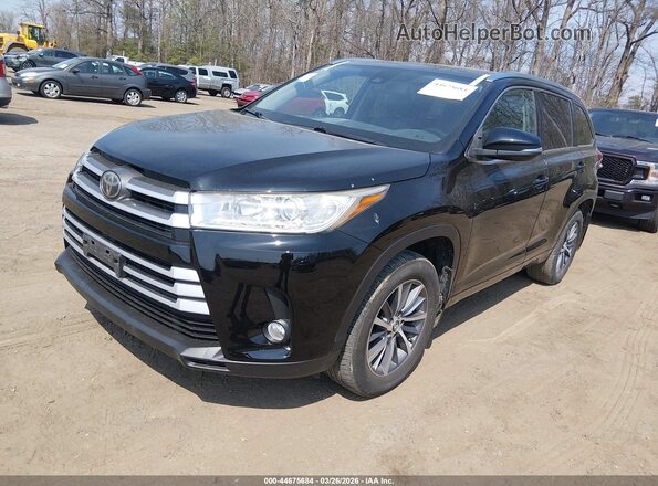 5TDJZRFHXJS561087 2018 TOYOTA LE Black წინა მარცხენა ხედი სამი მეოთხედიდან