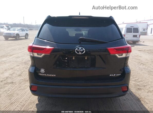 5TDJZRFHXJS561087 2018 TOYOTA LE Black 