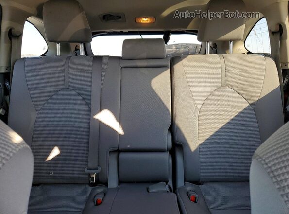 5TDKDRAH2PS500433 2023 TOYOTA HIGHLANDER Silver Вид задніх сидінь