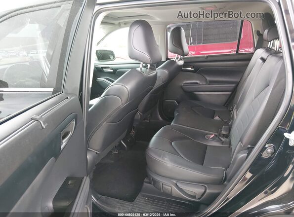 5TDKDRAHXPS044181 2023 TOYOTA LE Black VIN sticker view