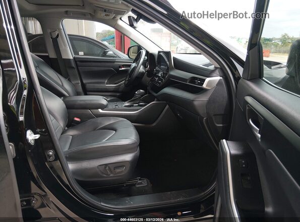 5TDKDRAHXPS044181 2023 TOYOTA LE Black Front interior view
