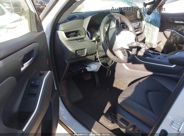 5TDKDRBH1TS599044 2026 TOYOTA LE White Սալոնի դիմացի տեսք