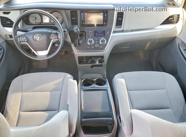 5TDKK3DC7GS691012 2016 TOYOTA SIENNA Silver Вид панелі приладів