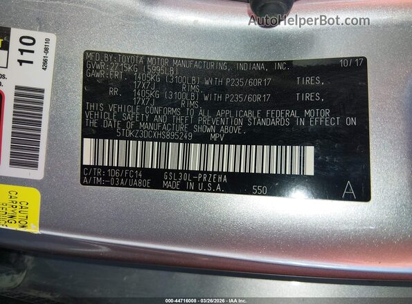 5TDKZ3DCXHS895249 2017 TOYOTA LE Silver ძრავის განყოფილების ხედი