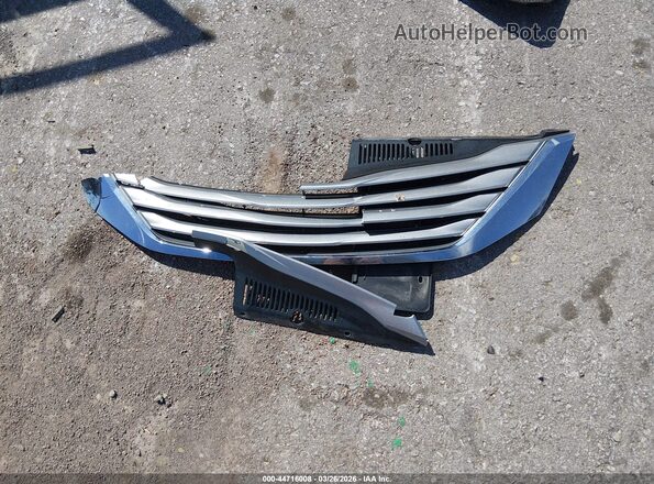 5TDKZ3DCXHS895249 2017 TOYOTA LE Silver წინა პანელის ხედი