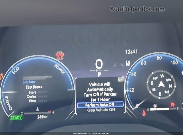 5TDXRKEC4TS303190 2026 TOYOTA SIENNA Navy Widok tylnych siedzeń