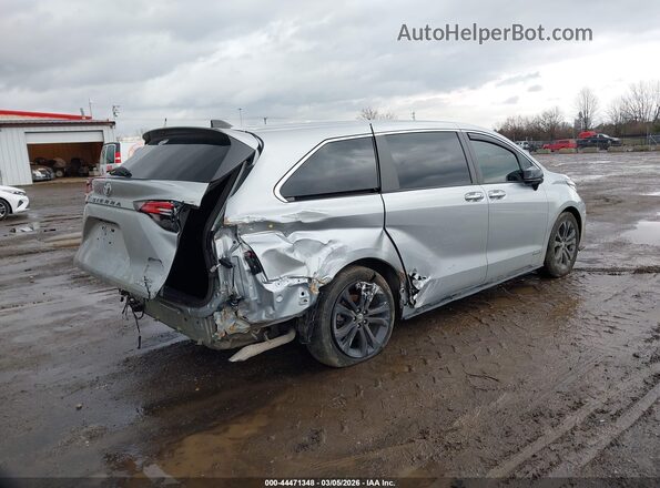 5TDXRKEC5MS005619 2021 TOYOTA SIENNA Silver Rear right