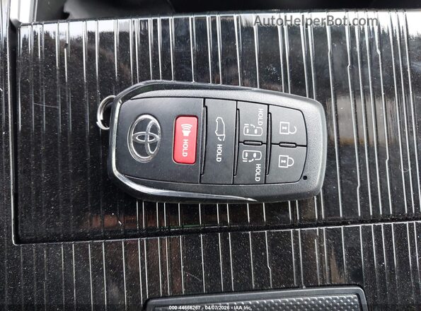 5TDXRKEC7TS298924 2026 TOYOTA SIENNA Red Dashboard view