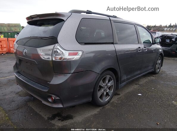 5TDXZ3DC8JS933881 2018 TOYOTA SIENNA Серый 