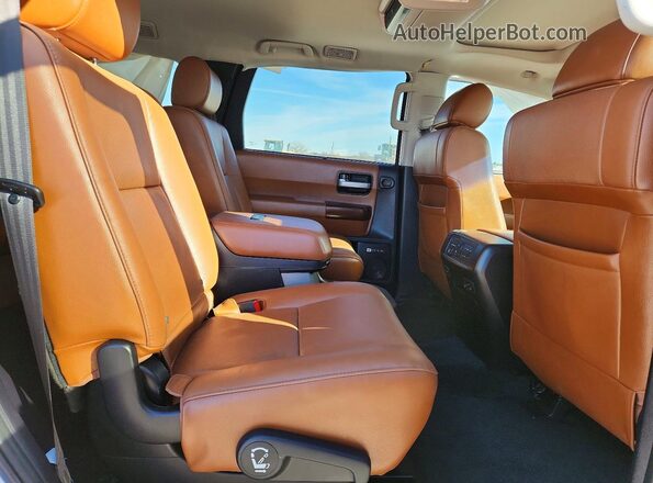 5TDYY5G14GS064332 2016 TOYOTA SEQUOIA Белый Вид задней части салона