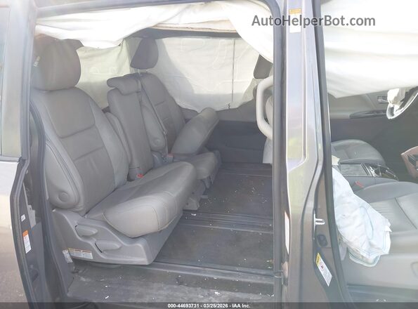 5TDYZ3DC3HS893076 2017 TOYOTA LE Gray Widok naklejki z numerem VIN