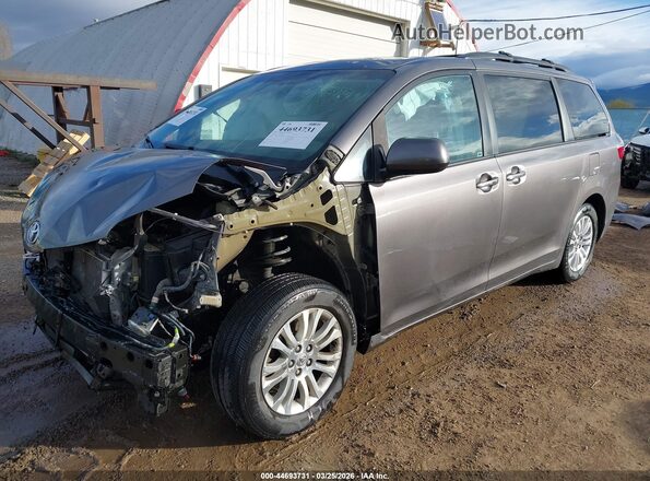 5TDYZ3DC3HS893076 2017 TOYOTA LE Gray Przód lewy