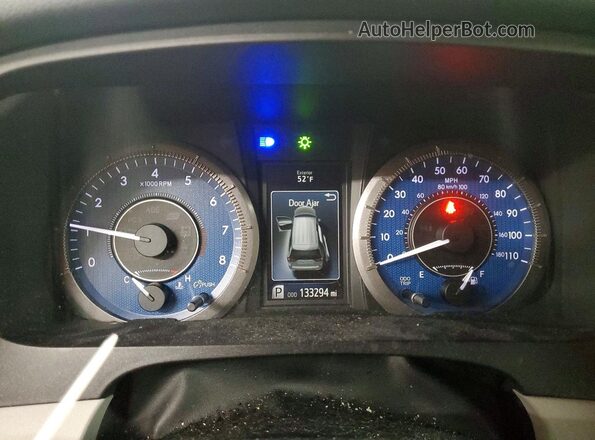 5TDYZ3DC4HS856456 2017 TOYOTA LE White Instrument cluster view