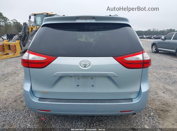 5TDYZ3DC7HS874756 2017 TOYOTA LE Blue 