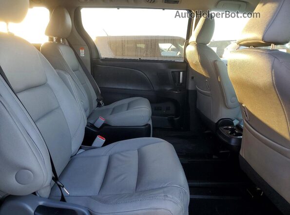 5TDYZ3DC9HS790826 2017 TOYOTA LIMITED Серый Вид задней части салона