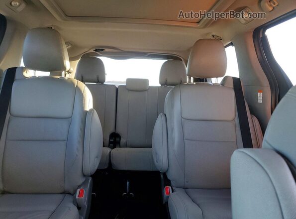 5TDYZ3DC9HS790826 2017 TOYOTA LIMITED Серый Вид задних сидений