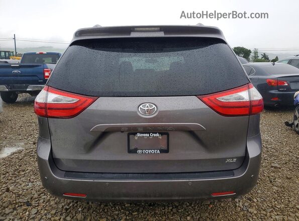 5TDYZ3DC9HS861216 2017 TOYOTA LE Gray Rear view
