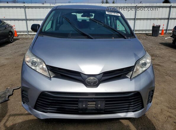 5TDZZ3DC2JS963189 2018 TOYOTA SIENNA Silver 
