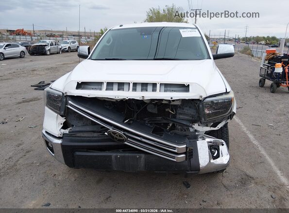 5TFBY5F12KX787476 2019 TOYOTA LIMITED White Սարքավորումների վահանակի տեսք