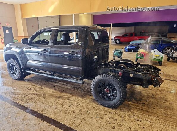 5TFCZ5AN0KX200574 2019 TOYOTA TACOMA Черный 