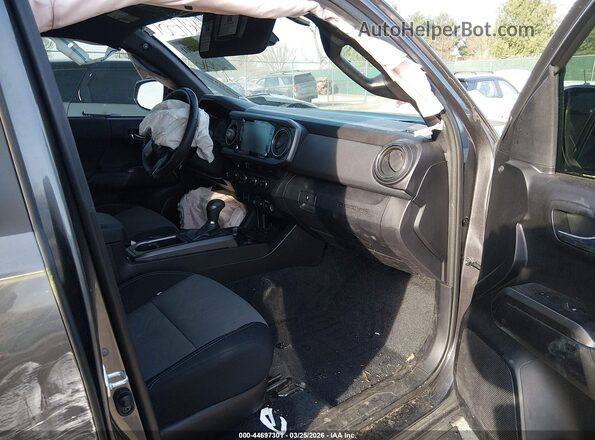 5TFCZ5AN0MX272846 2021 TOYOTA TACOMA Gray Սալոնի դիմացի տեսք