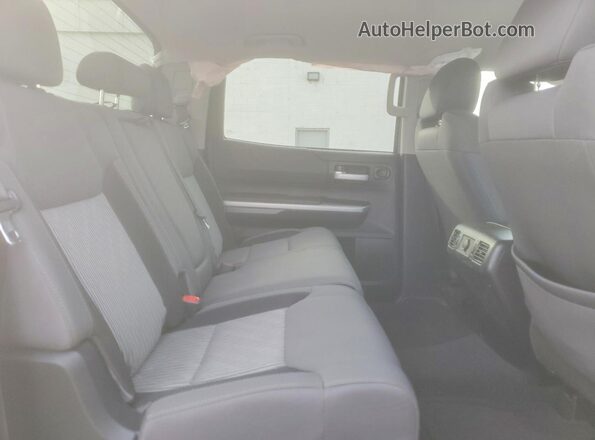 5TFDW5F12GX554137 2016 TOYOTA TUNDRA Silver Widok tylnych siedzeń