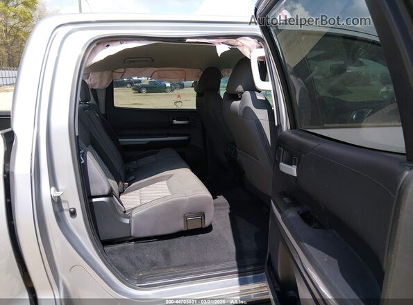 5TFDY5F16MX978894 2021 TOYOTA TUNDRA Silver Widok naklejki z numerem VIN